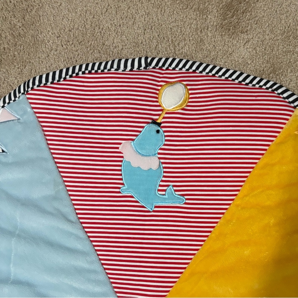 Baby Aspen Play Rug - Picture 4 of 6